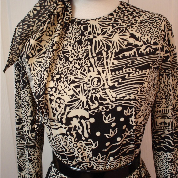 Vintage Designer Black Novelty Print Jersey Dress + Scarf 36 - Picture 5 of 16